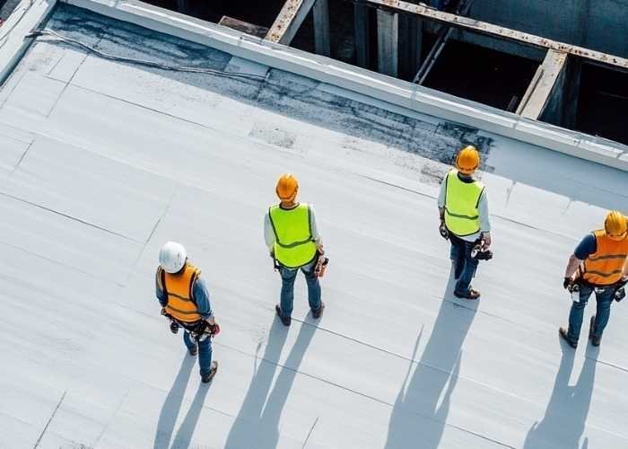 Commercial-Roofing-Company-1.jpg